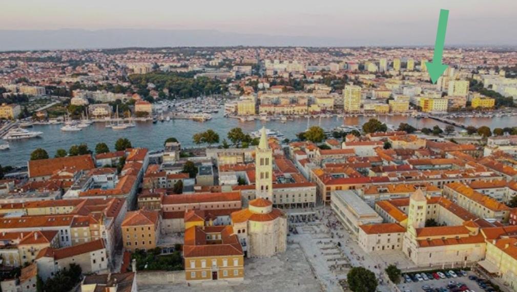 Bonbon Room And Apartment Zadar Bagian luar foto