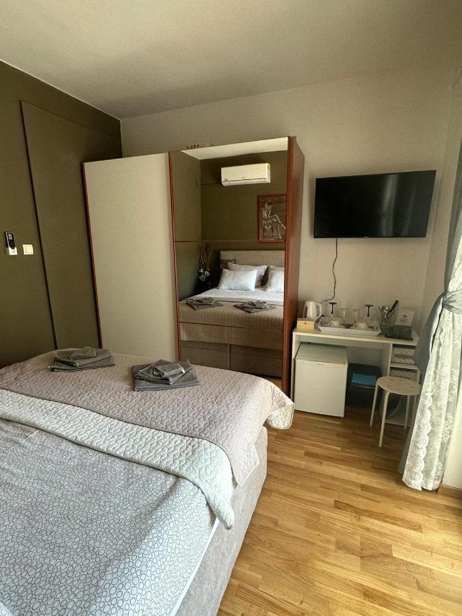 Bonbon Room And Apartment Zadar Bagian luar foto